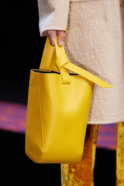 Look 89